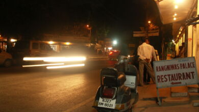 Spannende Fotos brauchen keine Perfektion: Straßenszene in Indien, 2006 geschossen mit einer Konica A200 (Foto: Christian Rentrop)